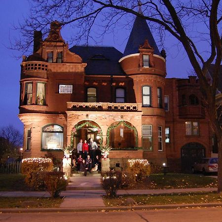 Schuster Mansion Bed&Breakfast Milwaukee Exterior foto