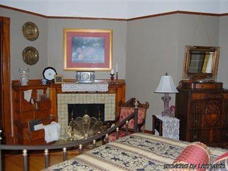 Schuster Mansion Bed&Breakfast Milwaukee Zimmer foto